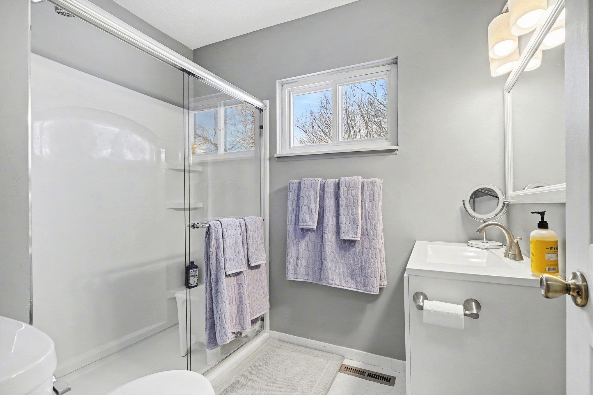 2419 North Tower Beach Road Pinconning, MI 48650 - Photo 15 of 34