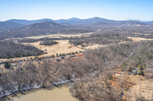 $294,900 | 2066 Turkey Mountain Road, Amherst, VA 24521