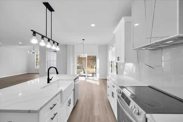 $489,088 | 104 West Avenue, Greenville, SC 29611