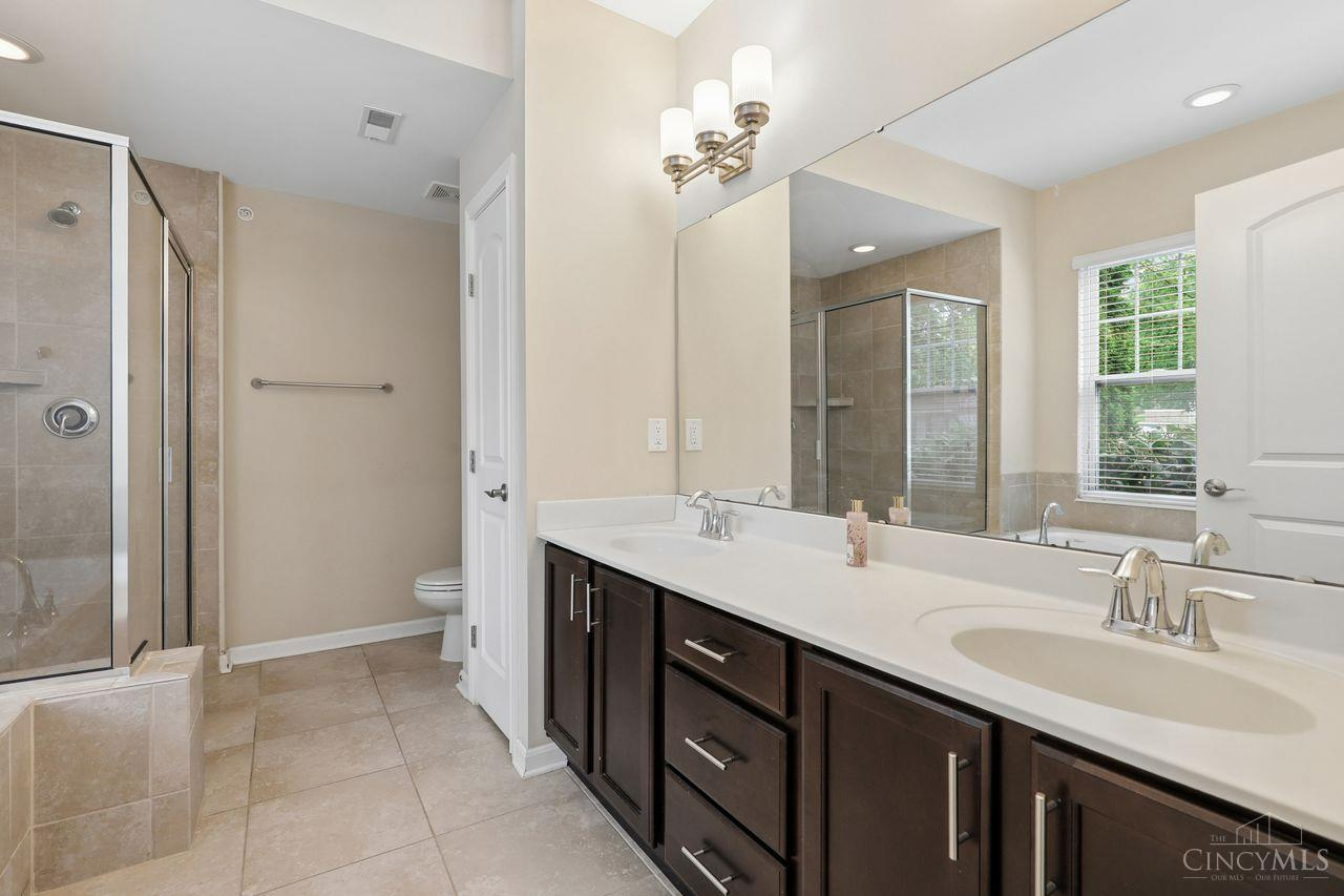 3390 Wasson Road, Unit B Cincinnati, OH 45209 - Photo 21 of 42