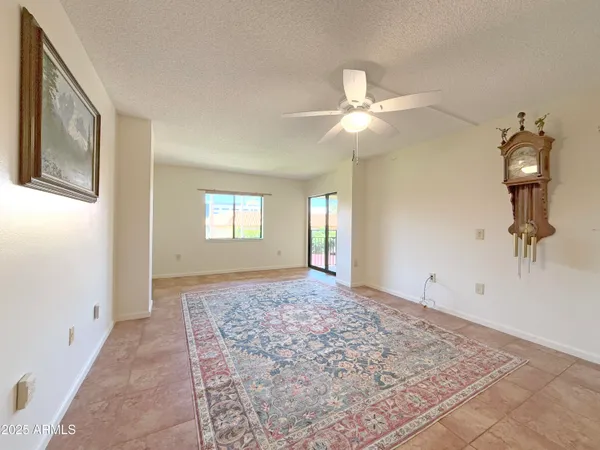 $65,000 | 10330 West Thunderbird Boulevard, Unit C304, Sun City, AZ 85351