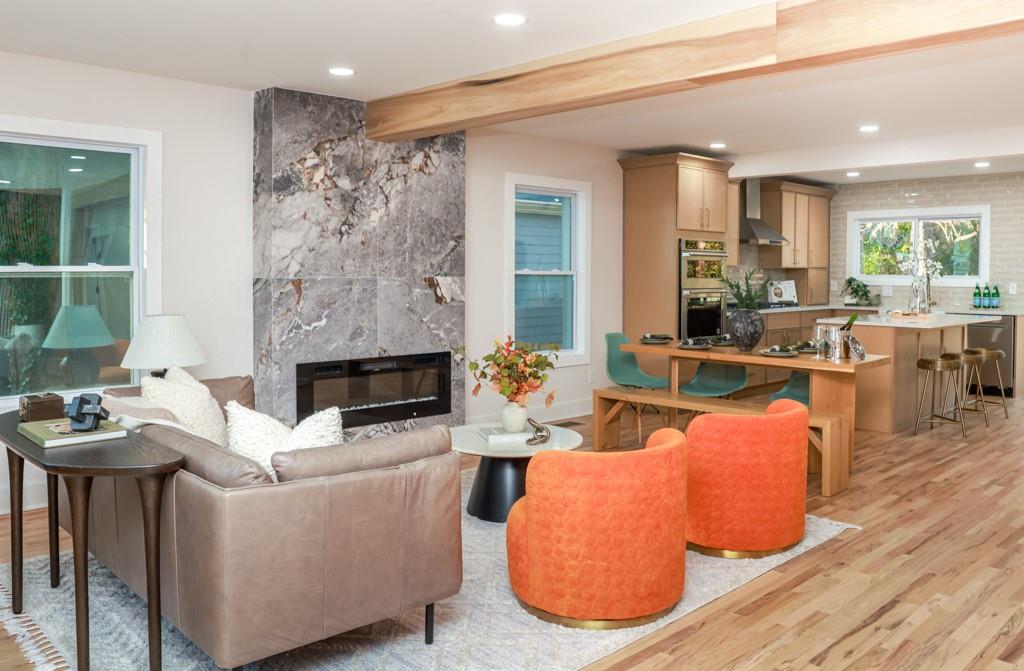 2566 Creekwood Terrace Decatur, GA 30030 - Photo 6 of 49 a living room with furniture and a fireplace