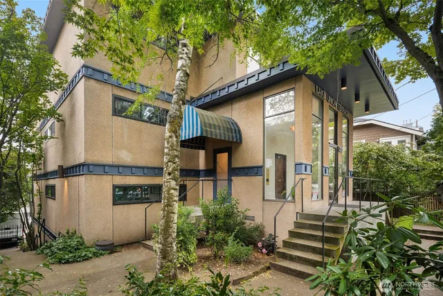 $424,990 | 2219 Eastlake Avenue East, Unit 101, Seattle, WA 98102