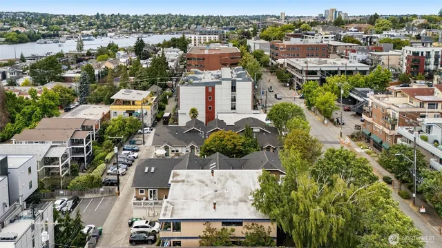 $424,990 | 2219 Eastlake Avenue East, Unit 101, Seattle, WA 98102