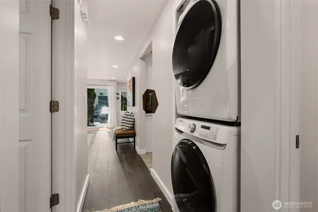 $424,990 | 2219 Eastlake Avenue East, Unit 101, Seattle, WA 98102