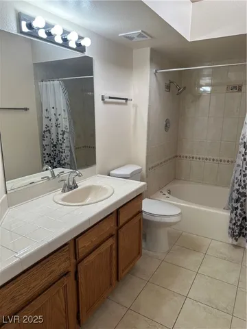 $1,945 | 377 Tobler Drive, Las Vegas, NV 89145