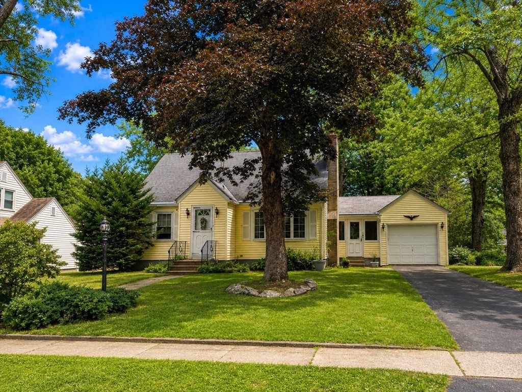 6 Hara Street Worcester, MA 01604 - Photo 1 of 21