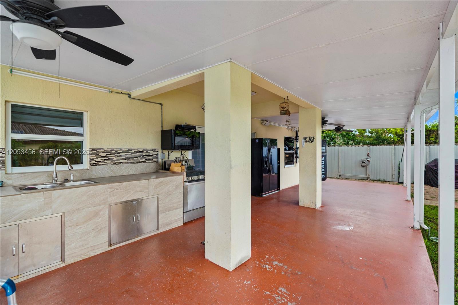 25501 Southwest 132nd Avenue Homestead, FL 33032 - Photo 15 of 37