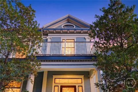 $1,249,000 | 121 East 36th Street, Savannah, GA 31401