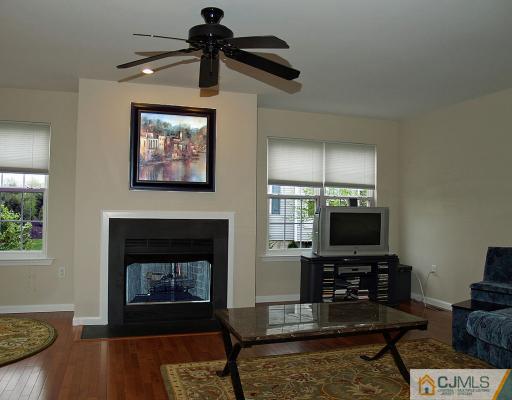 14 Rondell Lane Old Bridge, NJ 08879 - Photo 4 of 10 Gallery Image 4