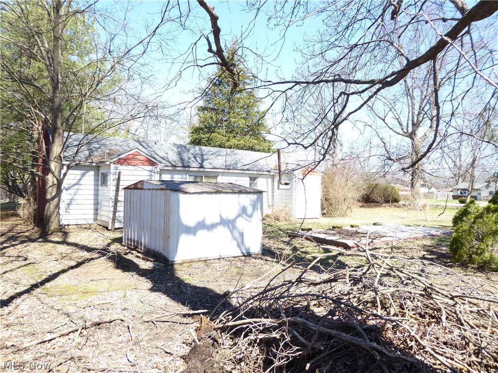 5940 Jaycox Road North Ridgeville, OH 44039 - Photo 9 of 28 Southwest corner
