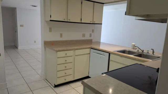 $1,350 | 503 Westwood Drive, Tallahassee, FL 32304