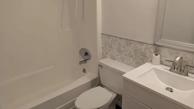 $1,350 | 503 Westwood Drive, Tallahassee, FL 32304