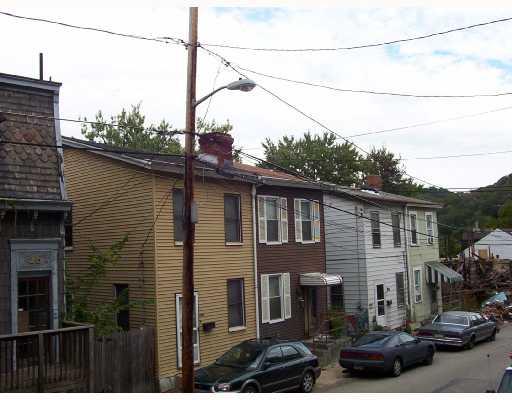 1226 Courtright Street Pittsburgh, PA 15212 - Photo 3 of 18 Exterior Front.