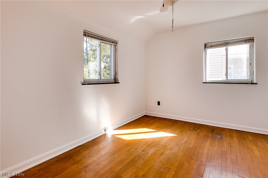 17839 Windward Road Cleveland, OH 44119 - Photo 25 of 35 Ahhhh... just relax...