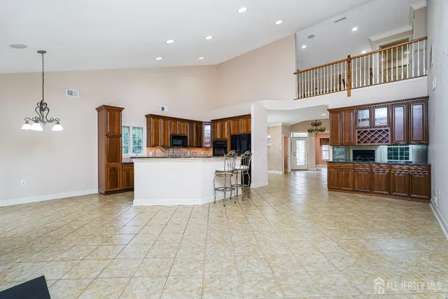 $699,000 | 35 Hancock Place, Somerset, NJ 08873