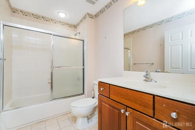 $699,000 | 35 Hancock Place, Somerset, NJ 08873