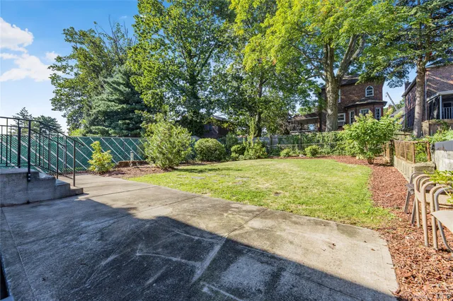 $699,000 | 20 Kimball Terrace, Yonkers, NY 10704