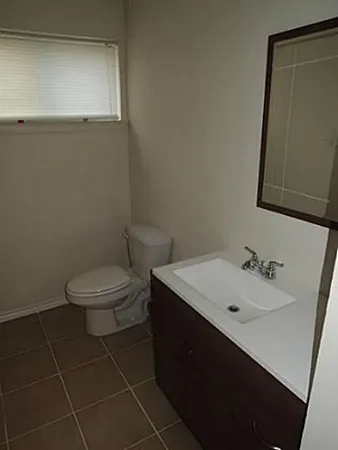 $1,800 | 1813 Cottonwood Street, Arlington, TX 76014