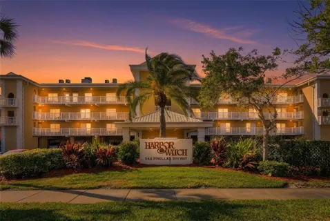 $899,000 | 544 Pinellas Bayway South, Unit TH13, Tierra Verde, FL 33715