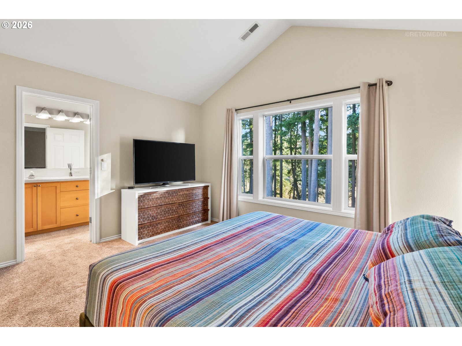 6030 Southwest Port Orford Street Tualatin, OR 97062 - Photo 15 of 35 Owner's Suite Bedroom
