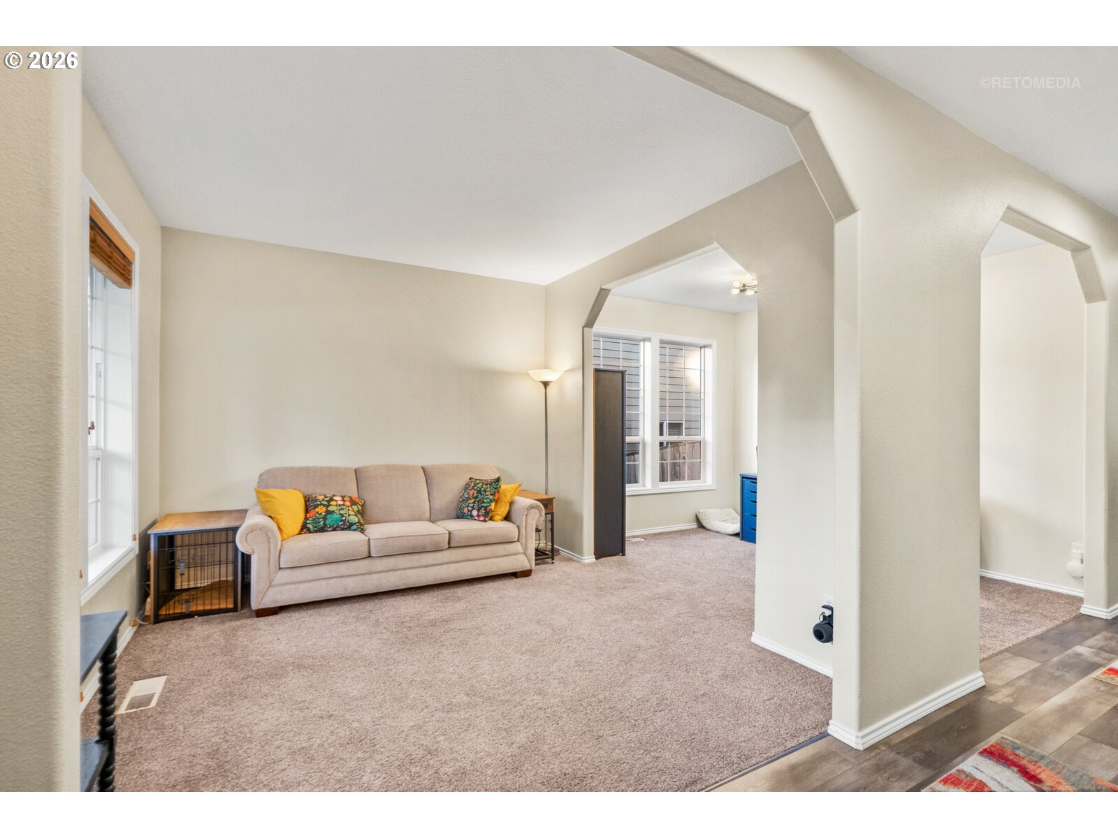6030 Southwest Port Orford Street Tualatin, OR 97062 - Photo 5 of 35 Living Room