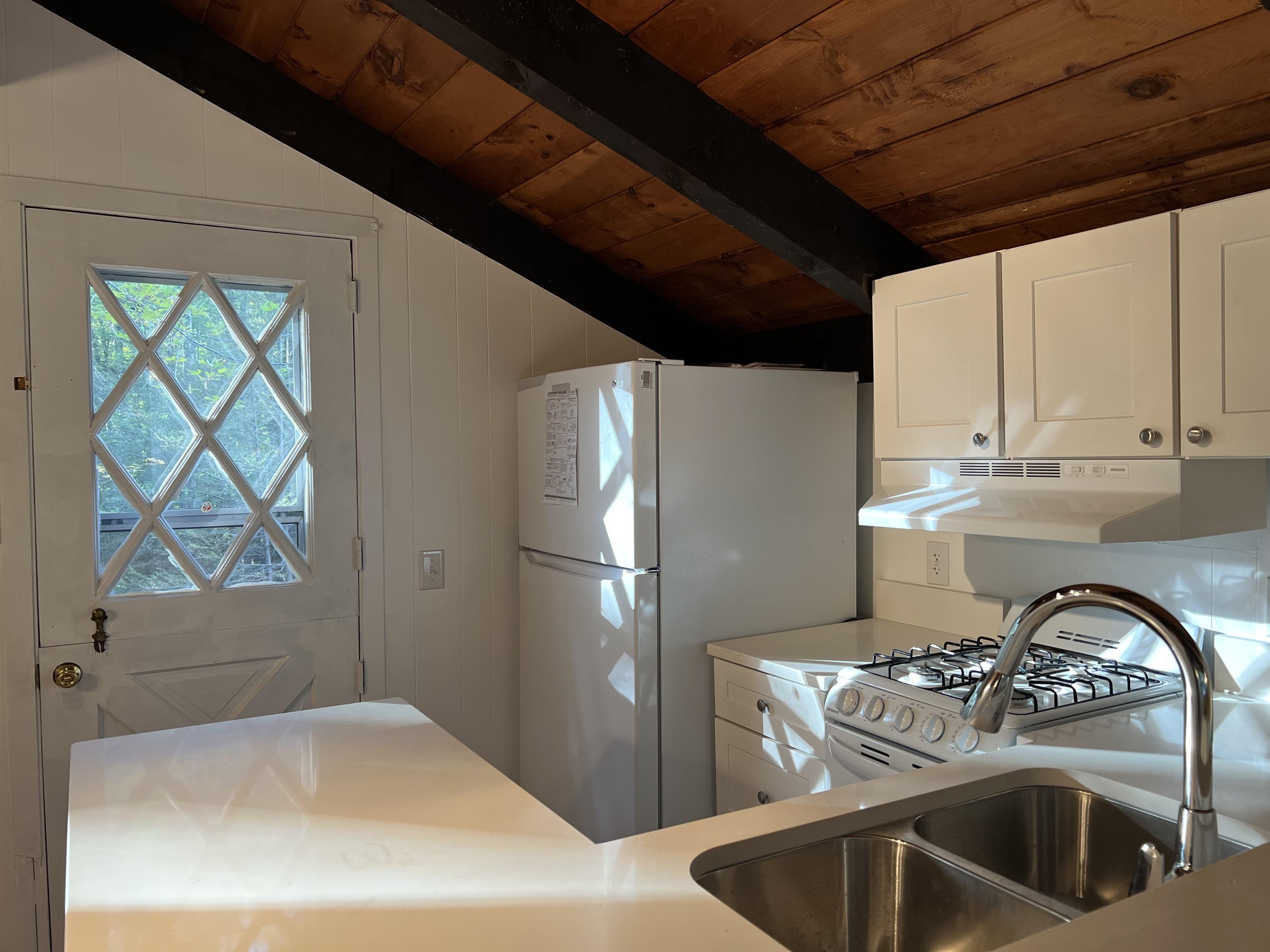 314 Old Bartlett Road Conway, NH 03860 - Photo 11 of 36