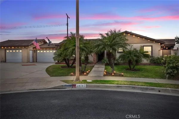 $1,425,000 | 2929 East Hamilton Avenue, Orange, CA 92867