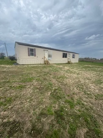 $1,050 | 760 Reyes Silva Lane, Madisonville, TX 77864