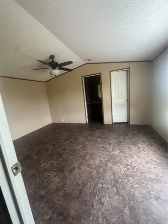 $1,050 | 760 Reyes Silva Lane, Madisonville, TX 77864