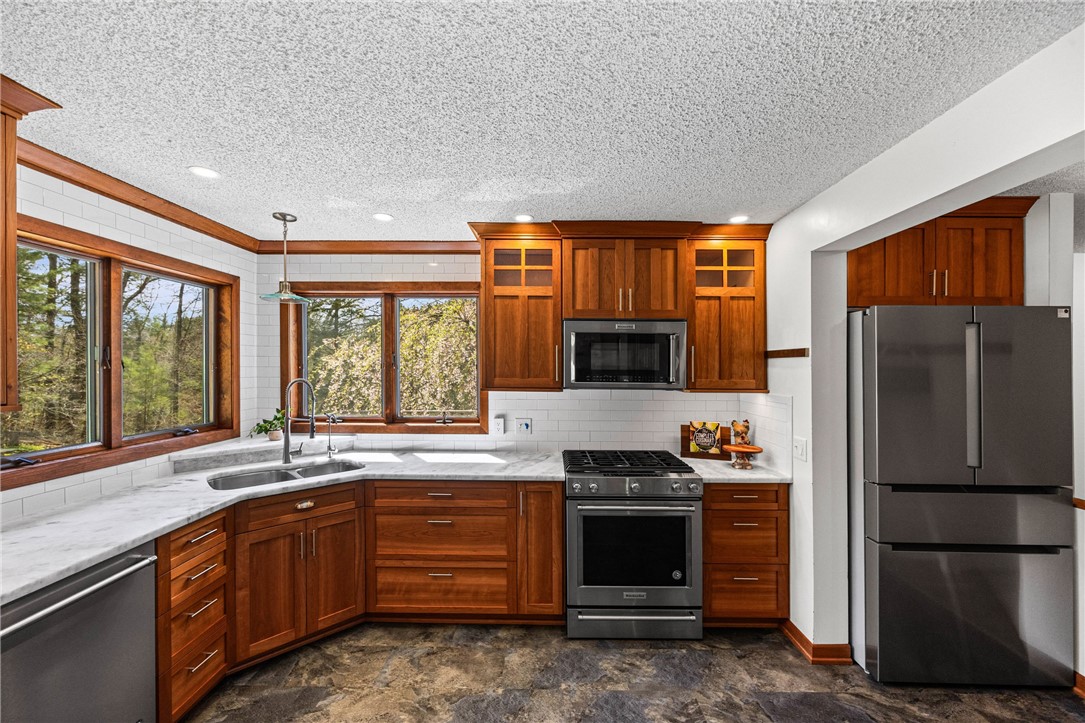 8122 West Hollow Road Naples, NY 14512 - Photo 6 of 50