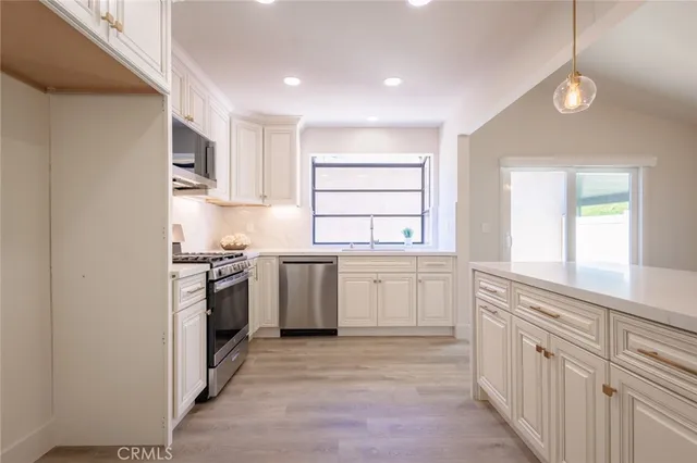 $1,089,000 | 28525 Barbosa, Mission Viejo, CA 92692