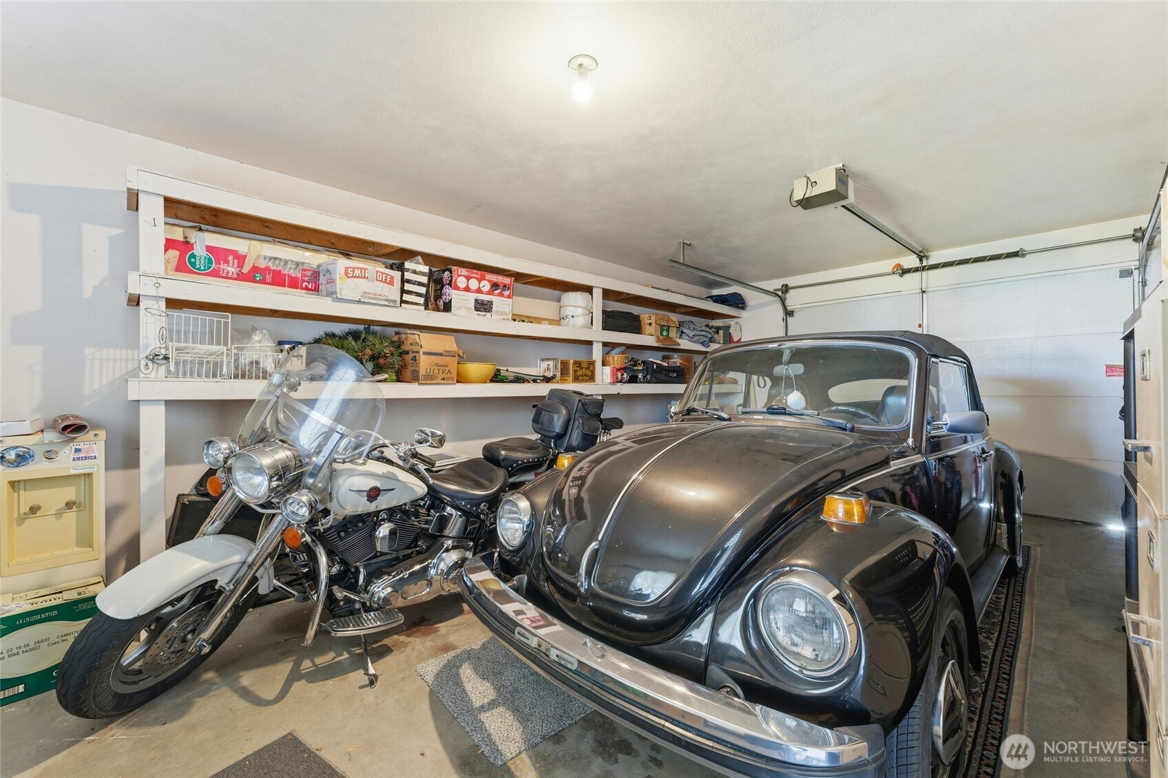 1352 Rancho Villa Walla Walla, WA 99362 - Photo 5 of 35 a view of car garage