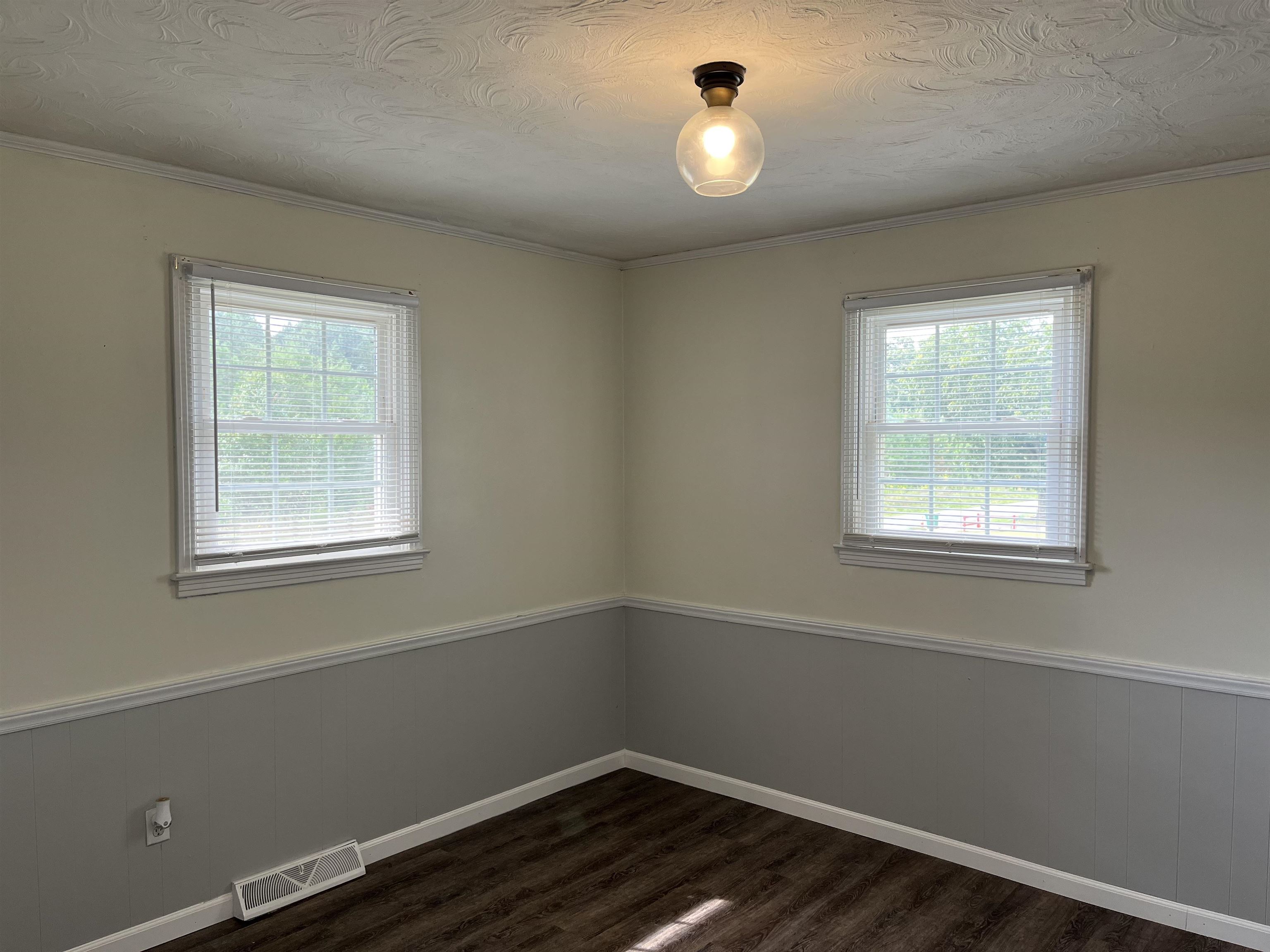 1739 John Dodd Road Wellford, SC 29385 - Photo 17 of 23