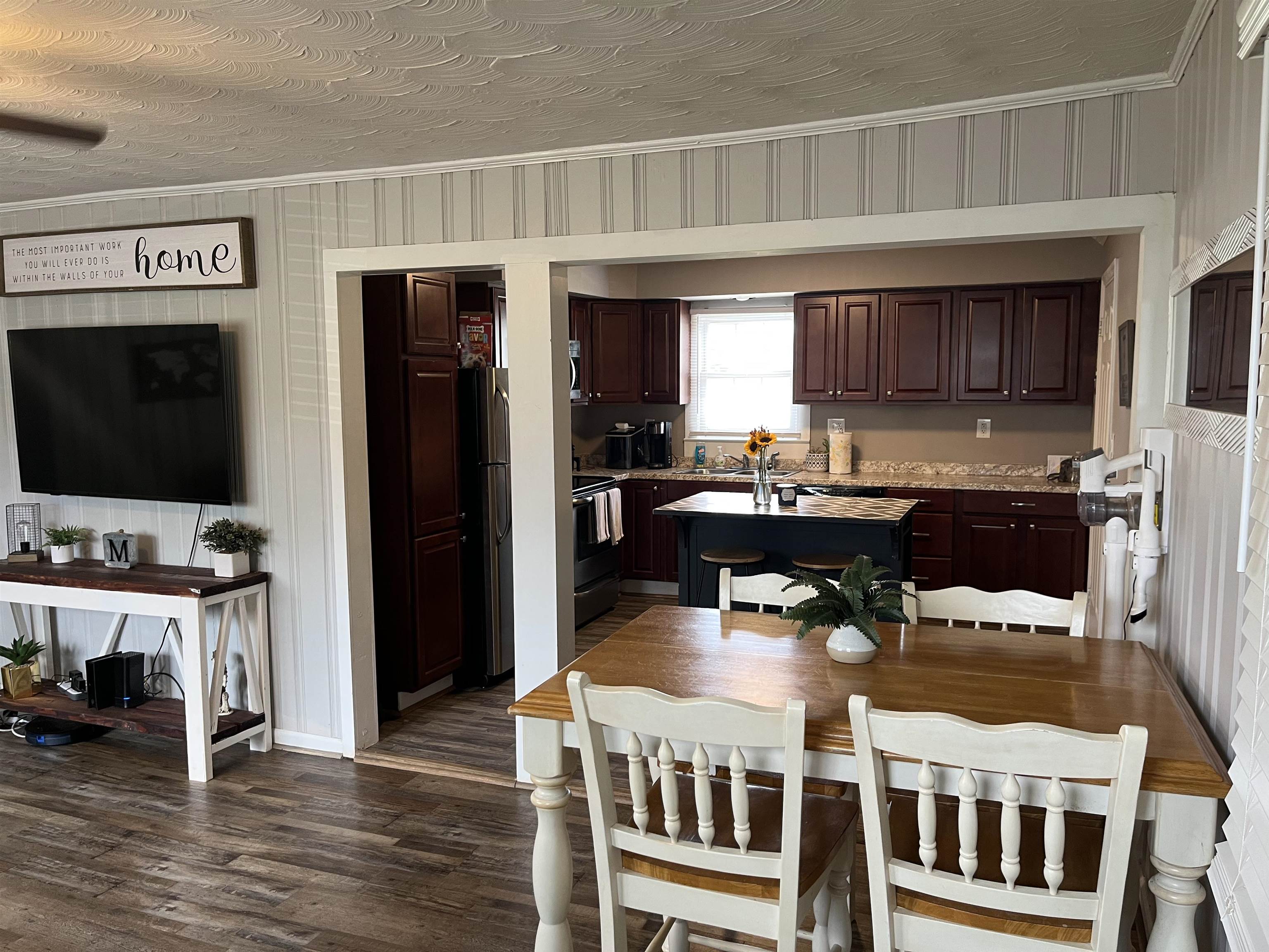 1739 John Dodd Road Wellford, SC 29385 - Photo 4 of 23