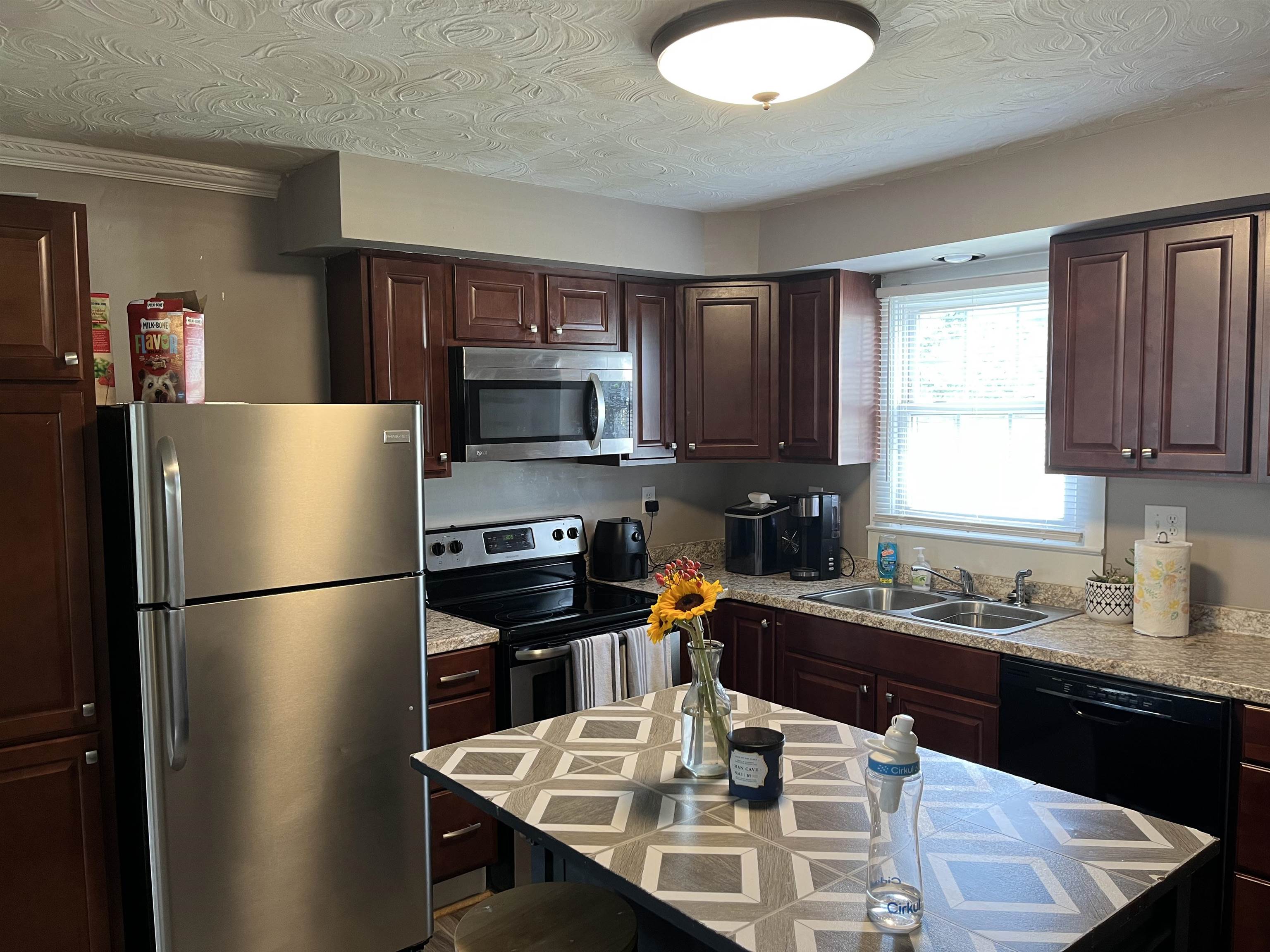 1739 John Dodd Road Wellford, SC 29385 - Photo 6 of 23