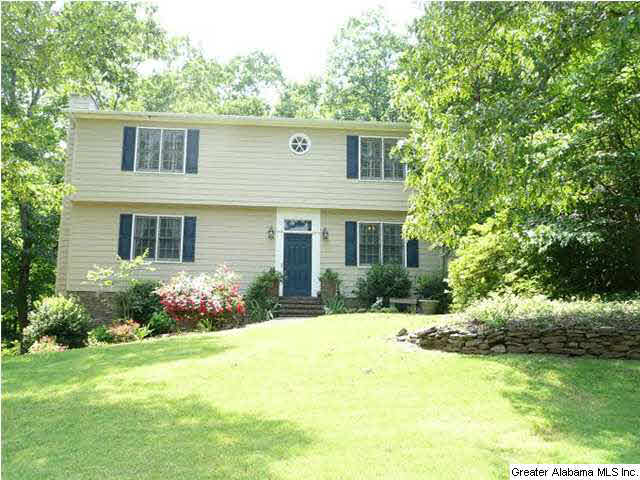 1821 Hamilton Road Pelham, AL 35124 - Photo 2 of 16