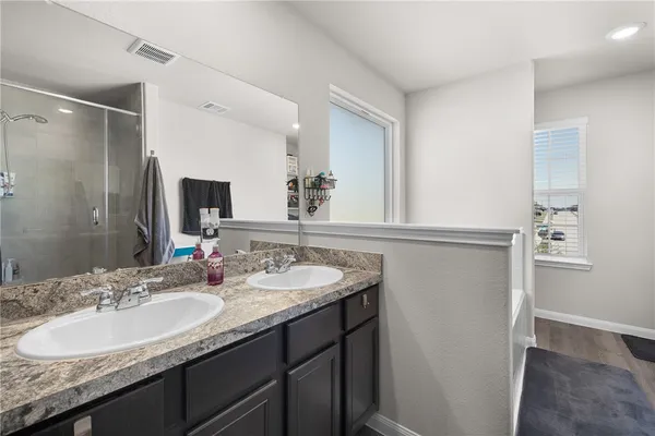$310,000 | 943 Harper Lane, Bryan, TX 77803