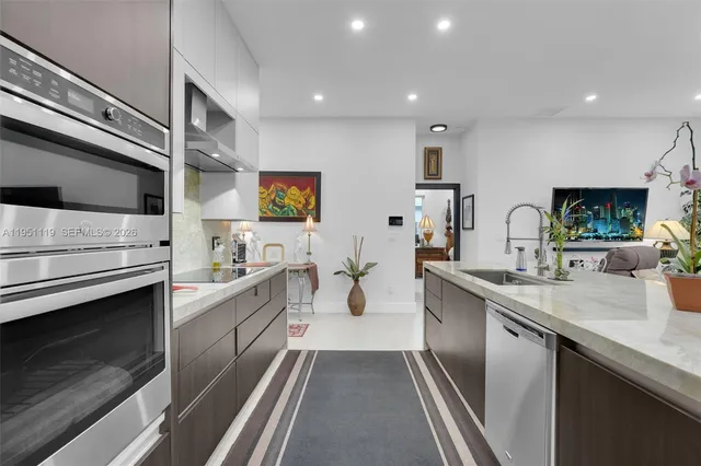 $816,000 | 15977 Southwest 141st Street, Miami, FL 33196