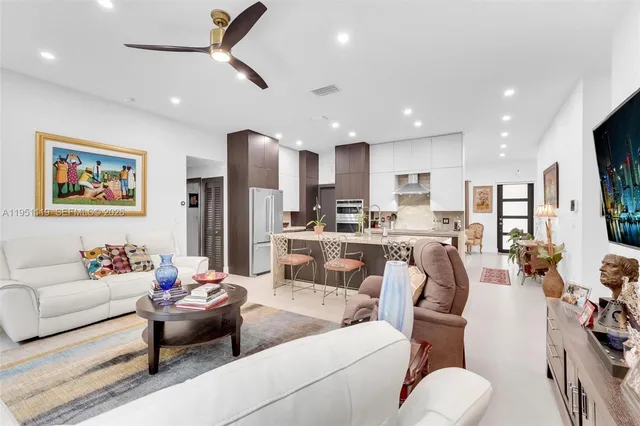 $816,000 | 15977 Southwest 141st Street, Miami, FL 33196