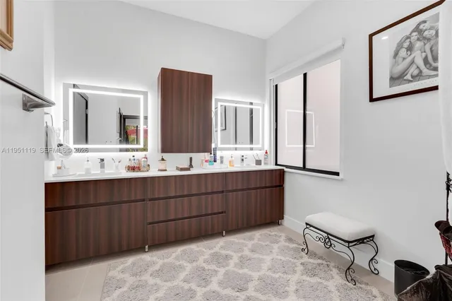 $816,000 | 15977 Southwest 141st Street, Miami, FL 33196