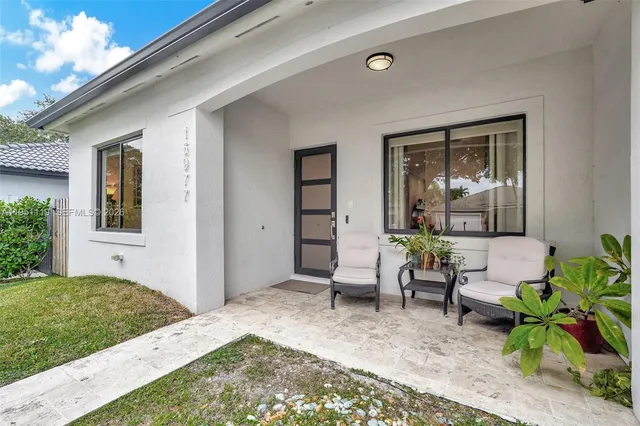 $816,000 | 15977 Southwest 141st Street, Miami, FL 33196