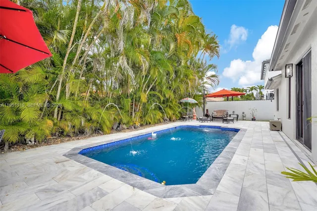 $816,000 | 15977 Southwest 141st Street, Miami, FL 33196