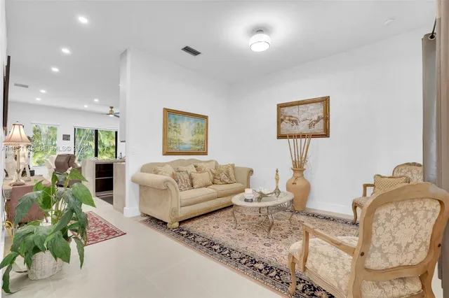 $816,000 | 15977 Southwest 141st Street, Miami, FL 33196