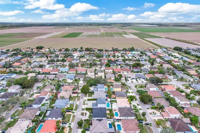 $816,000 | 15977 Southwest 141st Street, Miami, FL 33196