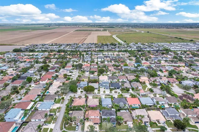 $816,000 | 15977 Southwest 141st Street, Miami, FL 33196