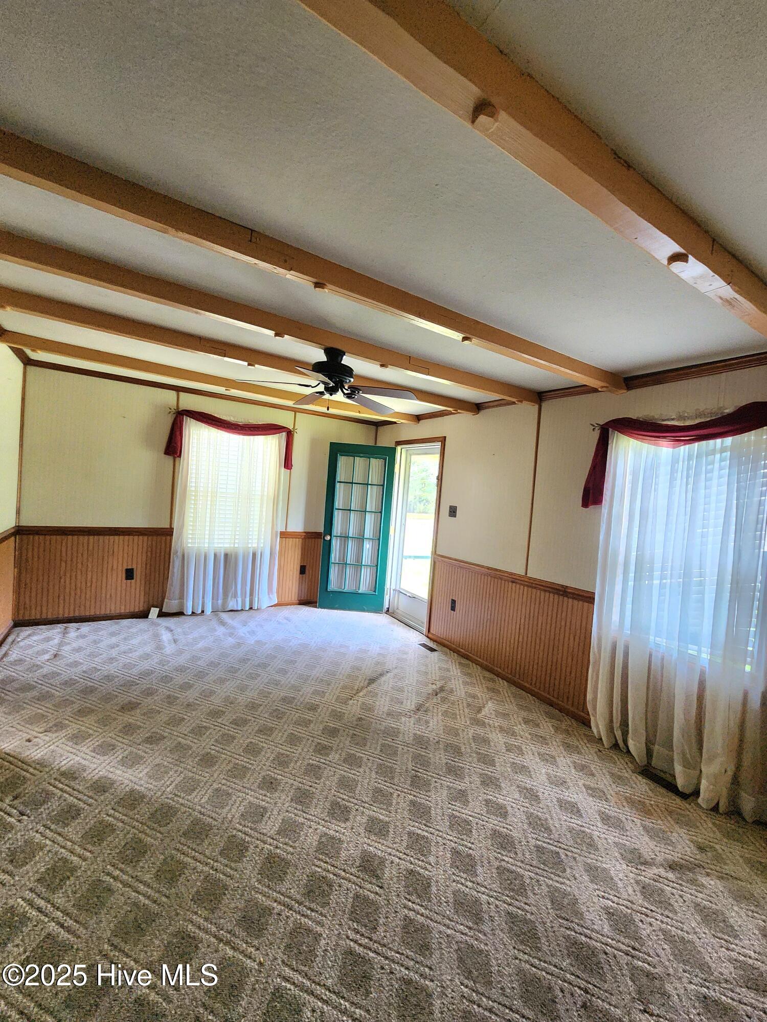 805 Taylor Street Windsor, NC 27983 - Photo 3 of 13 20250814_103914