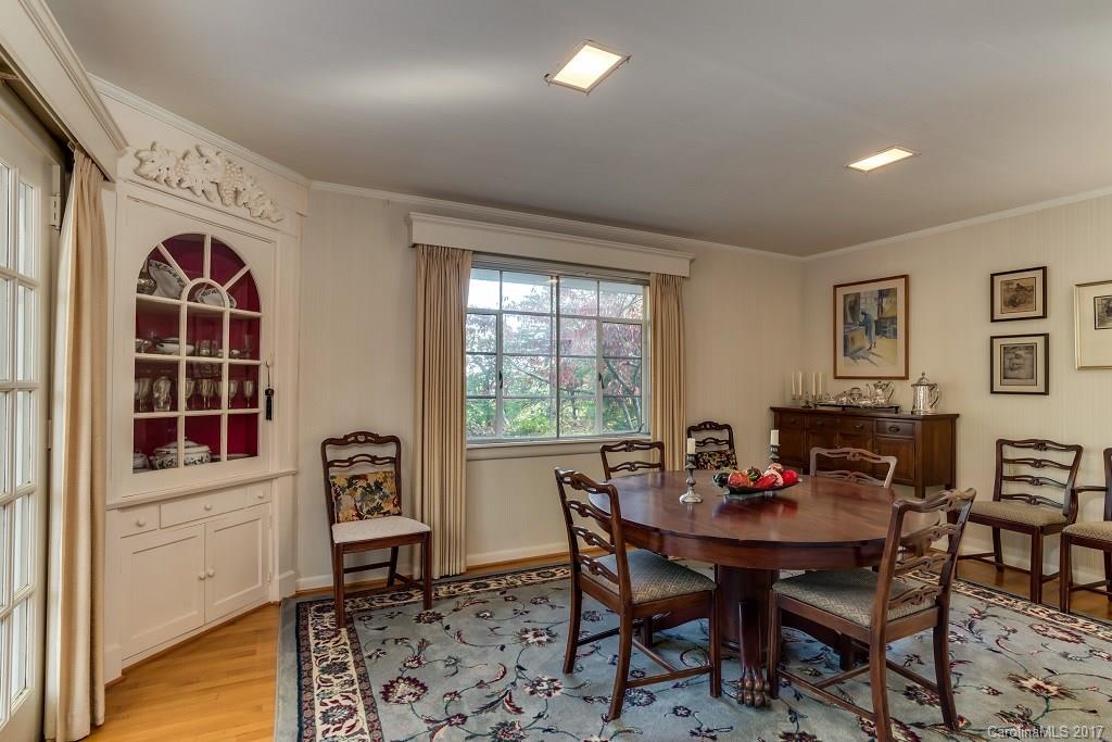202 Ridgetop Road Landrum, SC 29356 - Photo 8 of 24 Gallery Image 8