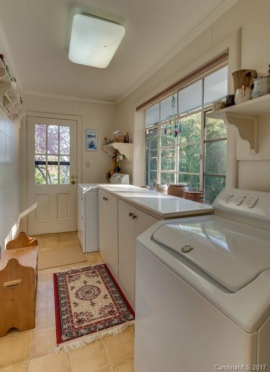202 Ridgetop Road Landrum, SC 29356 - Photo 10 of 24 Gallery Image 10