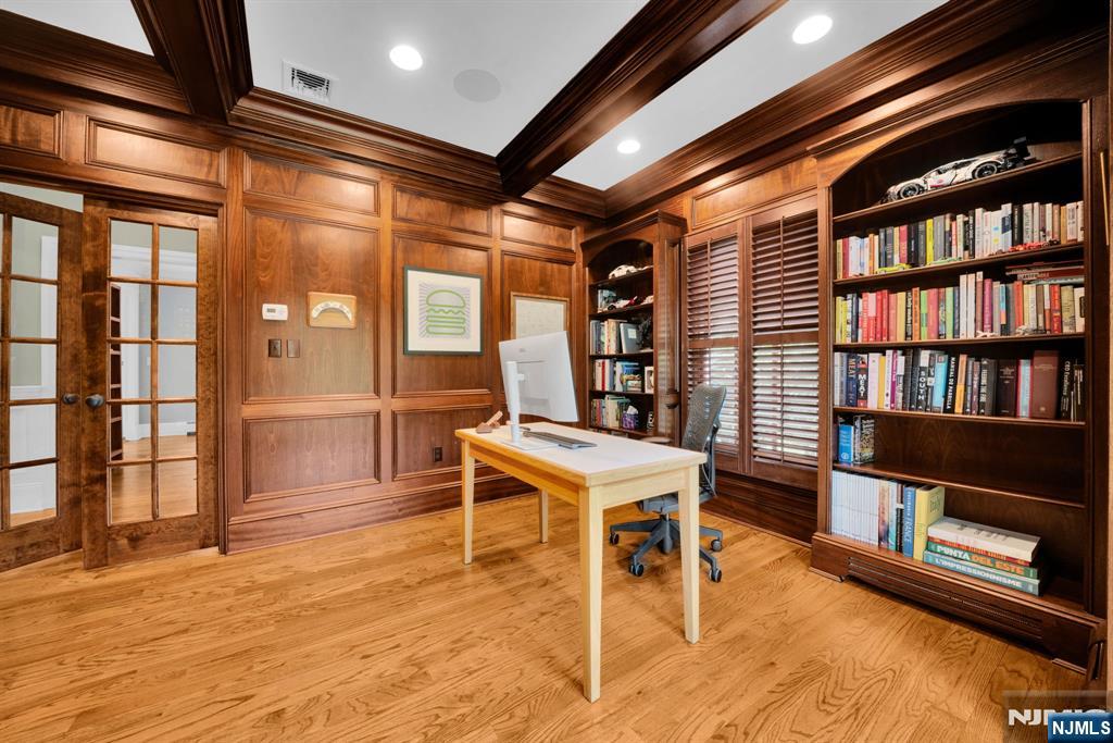 222 Deep Brook Road Wyckoff, NJ 07481 - Photo 22 of 50